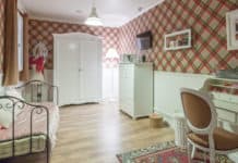 Lock Academy, Très Cher Lock Lock Academy - très cher lock